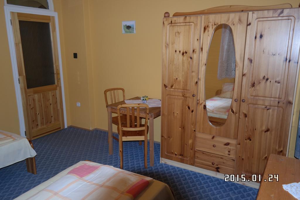 Kisecset-Vendeghaz Hotell Eksteriør bilde